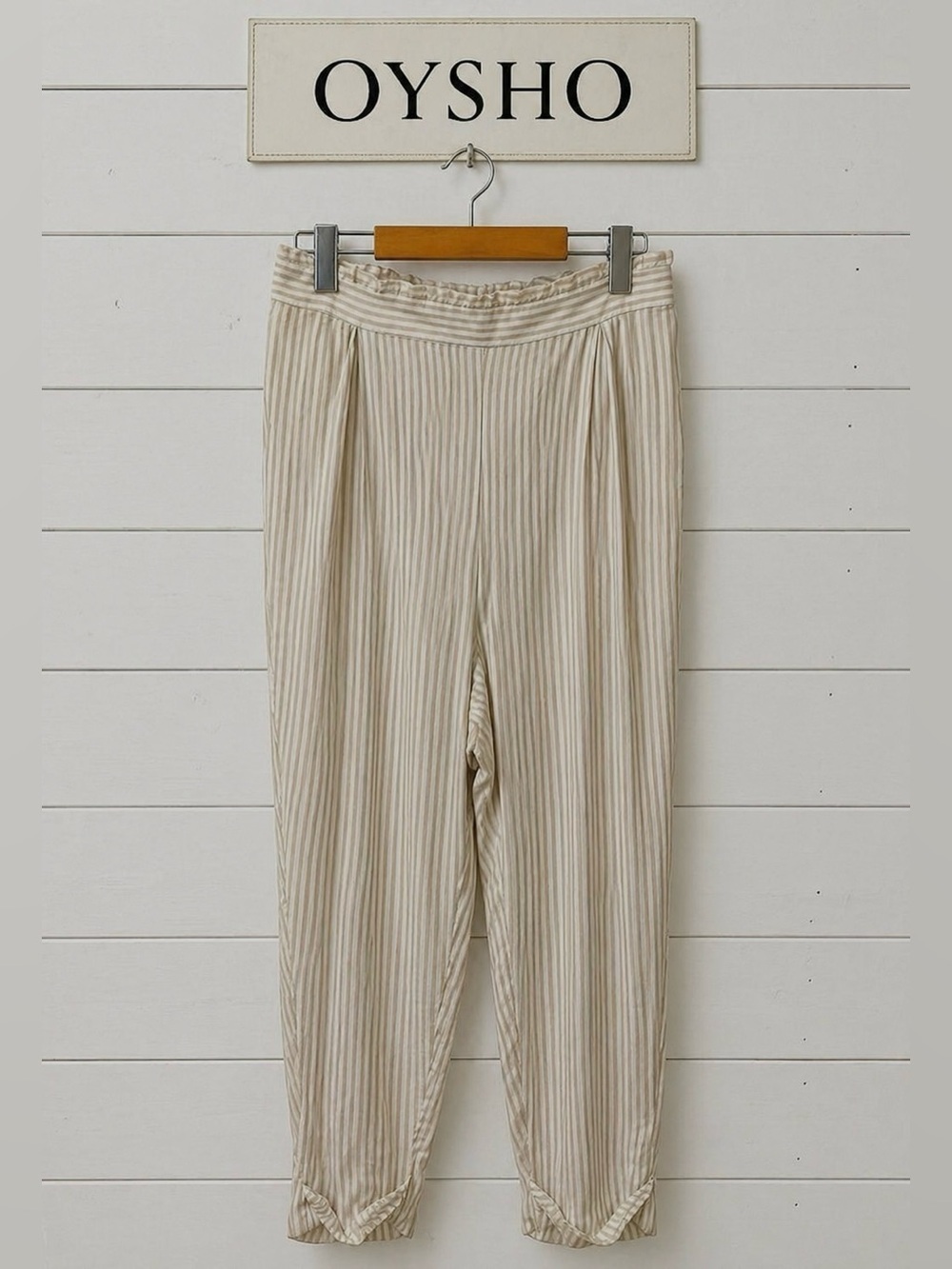 OYSHO Beige & White Striped Pants - Size L